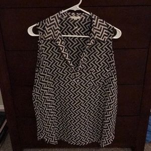 Black and white chevron sleeves blouse